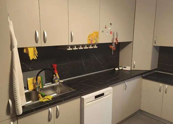 Victoria 2 Apartment